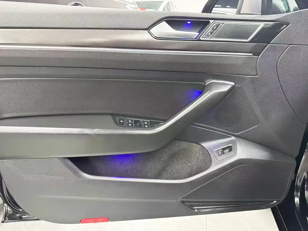 Volkswagen Magotan — миниатюра 12