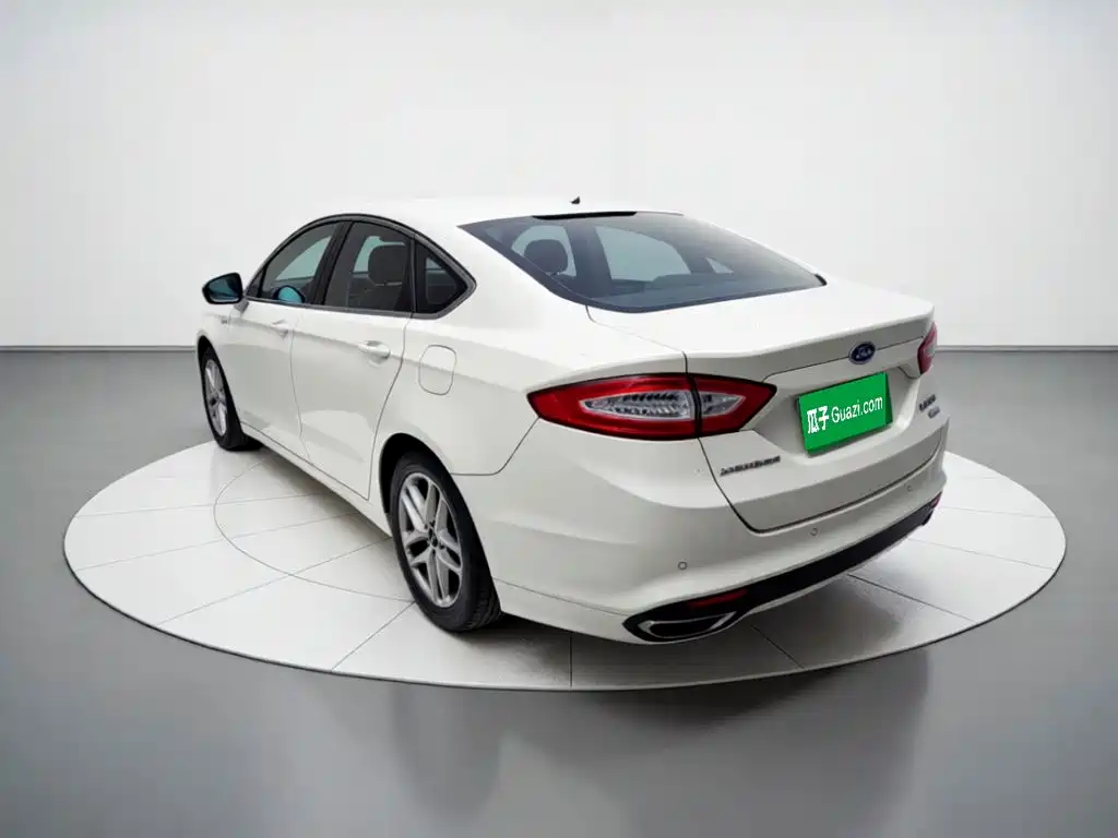 Ford Mondeo — миниатюра 4