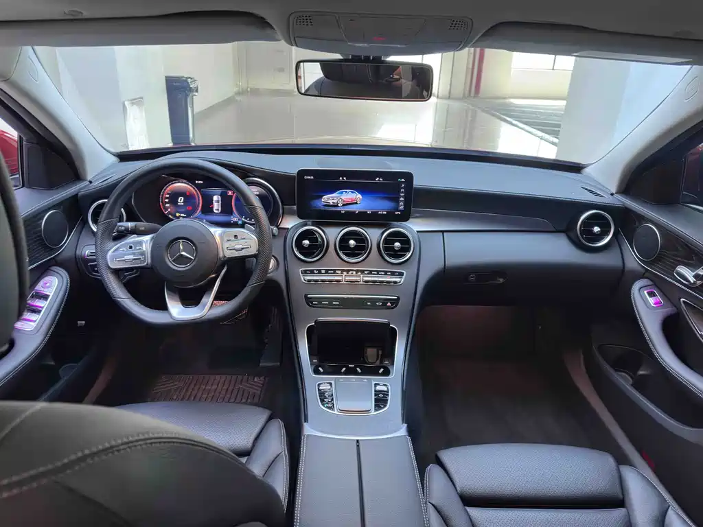 Mercedes-Benz C-Class — миниатюра 17