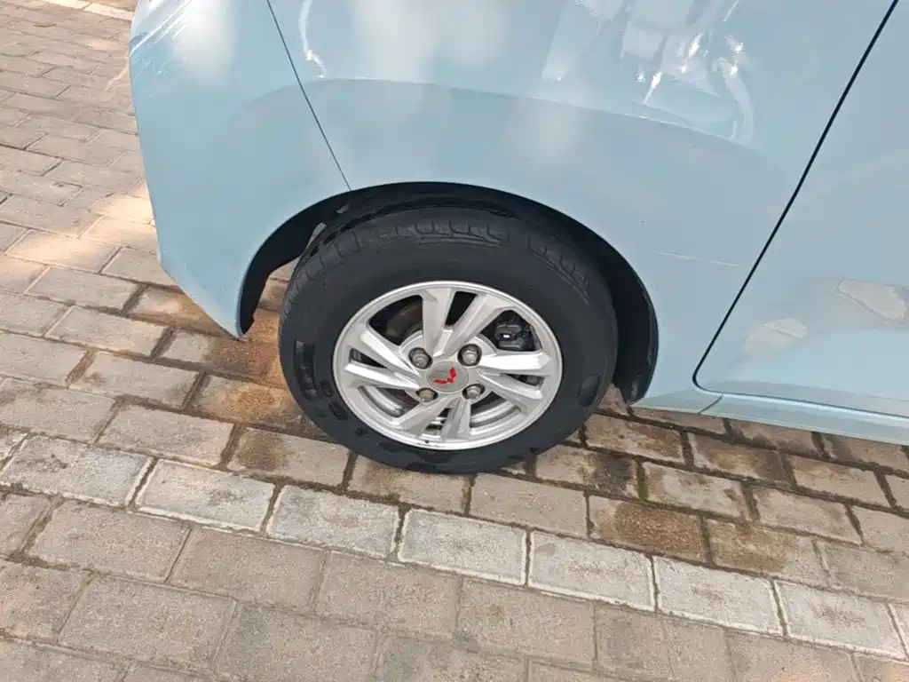 Wuling MINIEV — миниатюра 23