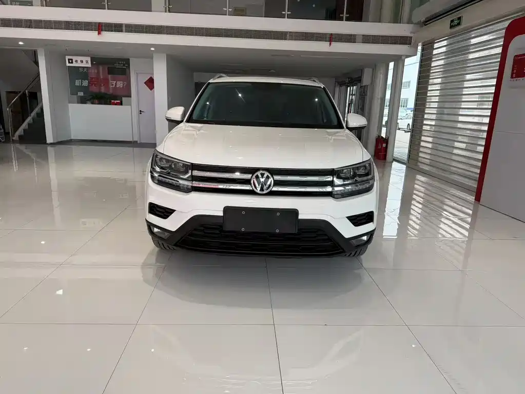 VOLKSWAGEN TUYUE