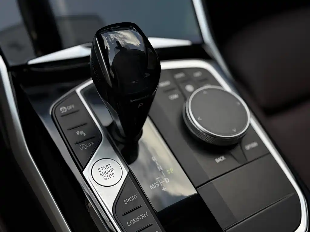 BMW 3 Series — миниатюра 9