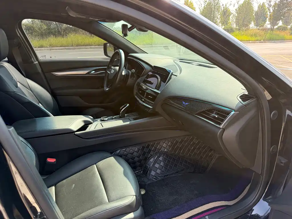 Cadillac CT5 — миниатюра 20