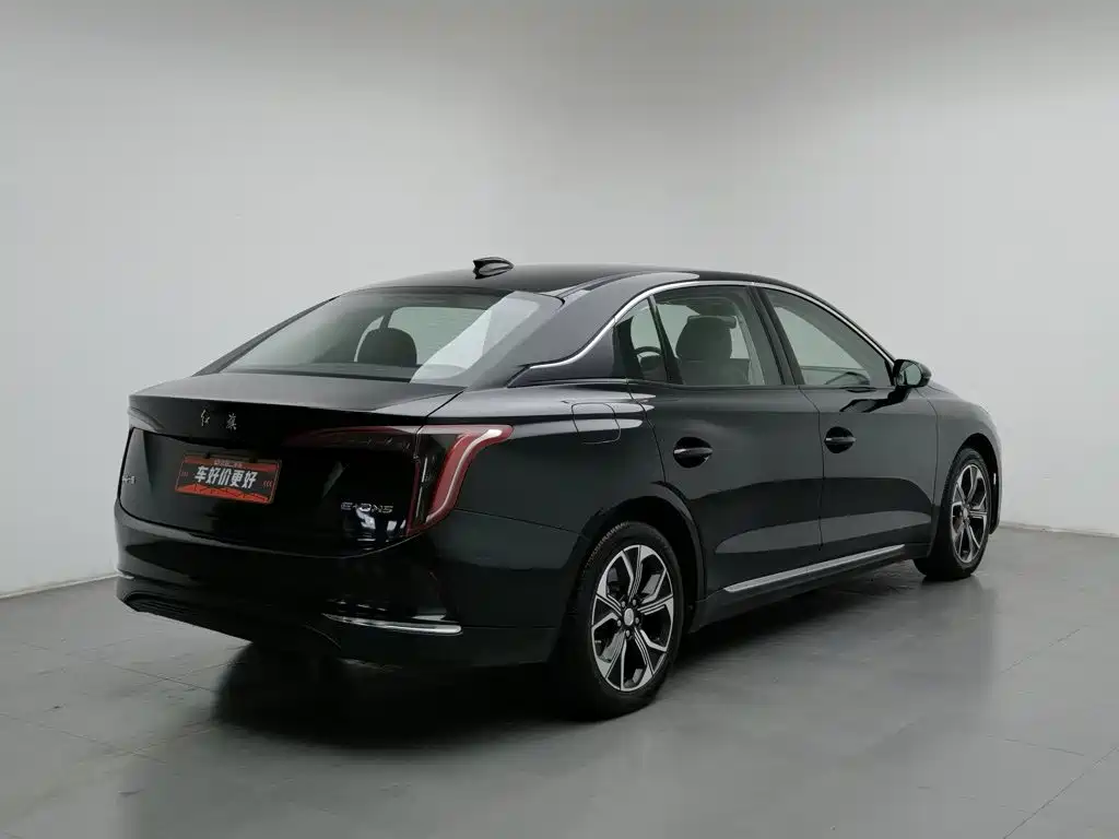Hongqi Hongqi E-QM5 — миниатюра 2