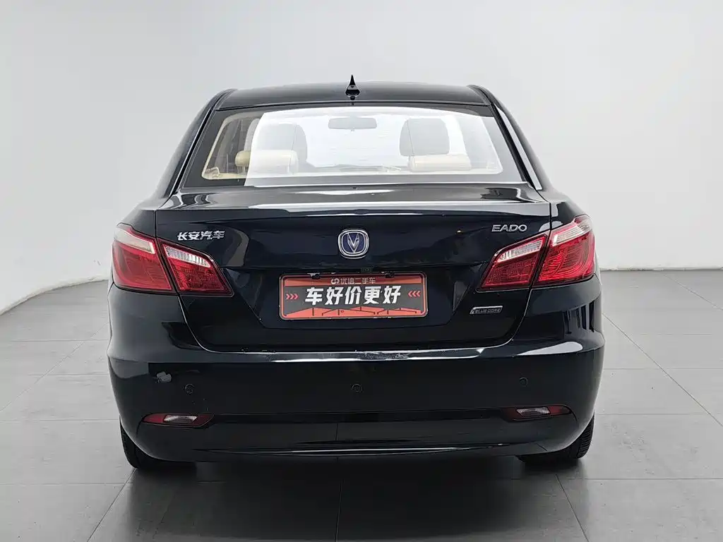 Changan Eado — миниатюра 4