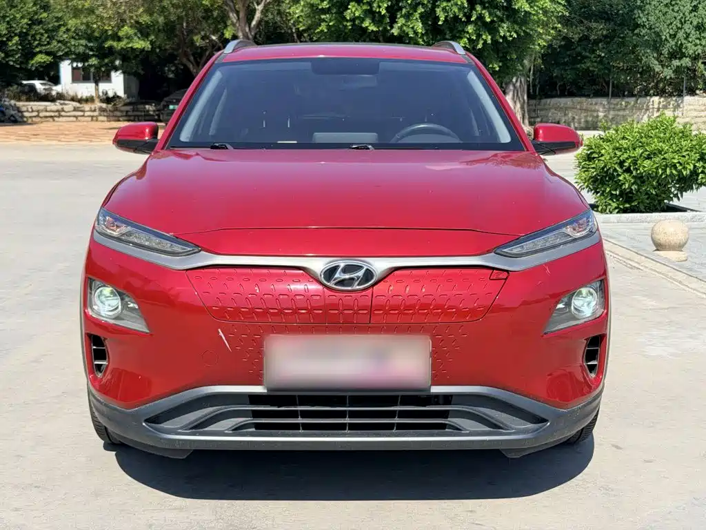 Hyundai Kona Electric — миниатюра 3