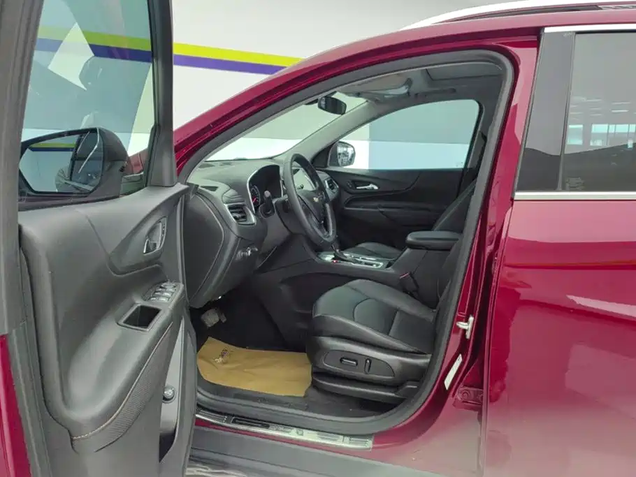 Chevrolet Equinox — миниатюра 9