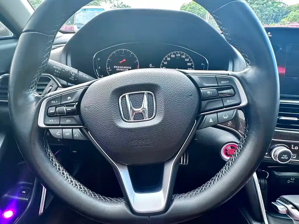 Honda Accord — миниатюра 11