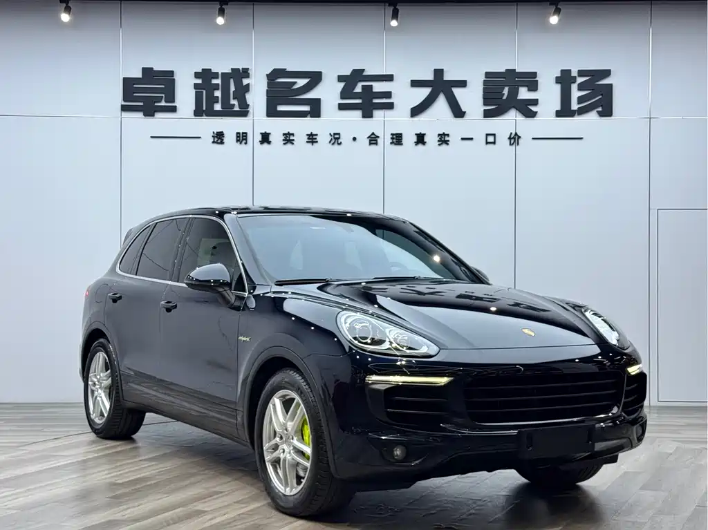 Porsche Cayenne PHEV 2016 Cayenne S E-Hybrid 3.0T