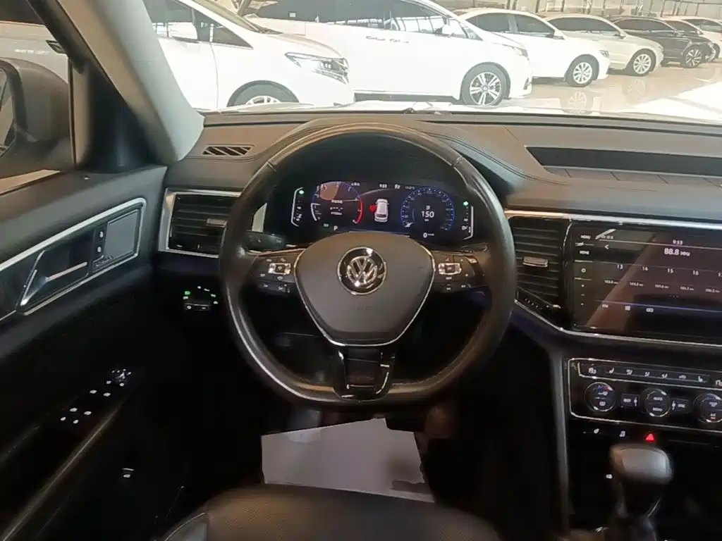 Volkswagen Teramont — миниатюра 11