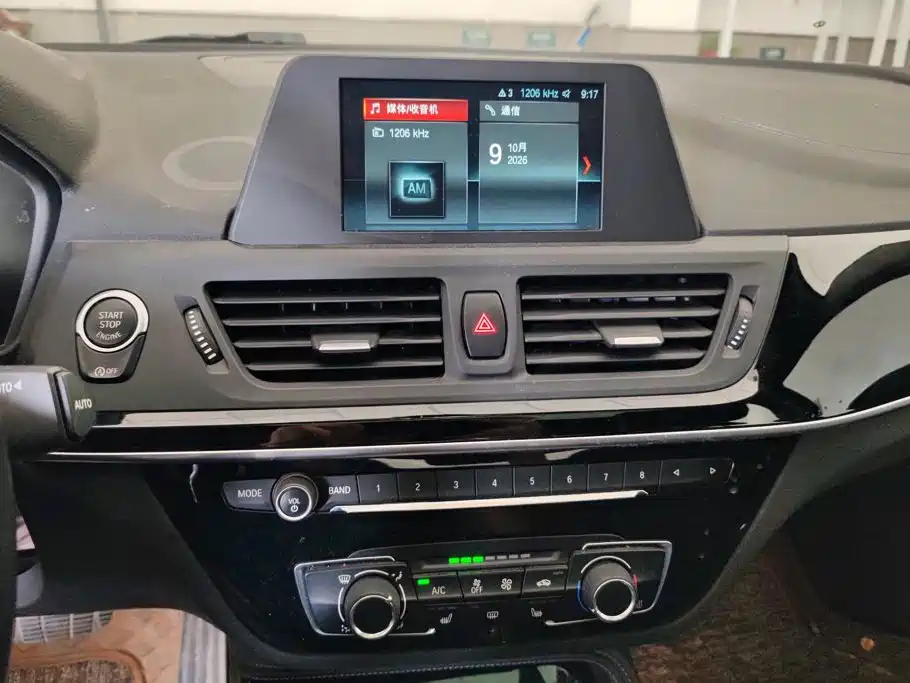 BMW 1 Series — миниатюра 13
