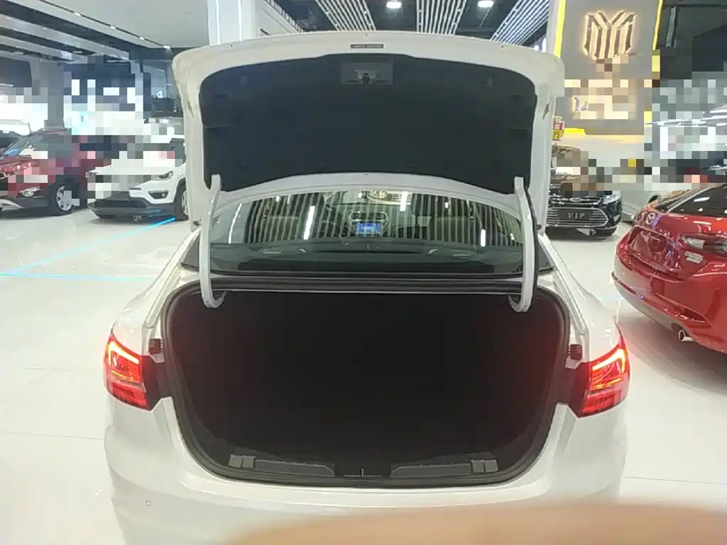 Ford Escort — миниатюра 19