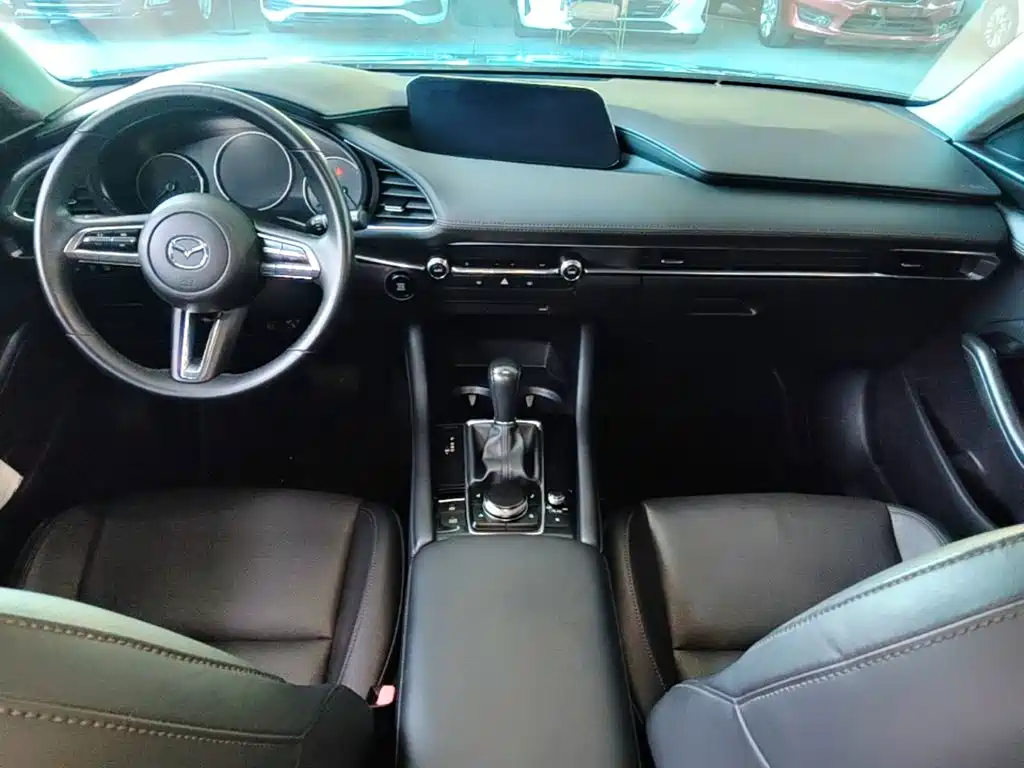 Mazda 3 Axela — миниатюра 10