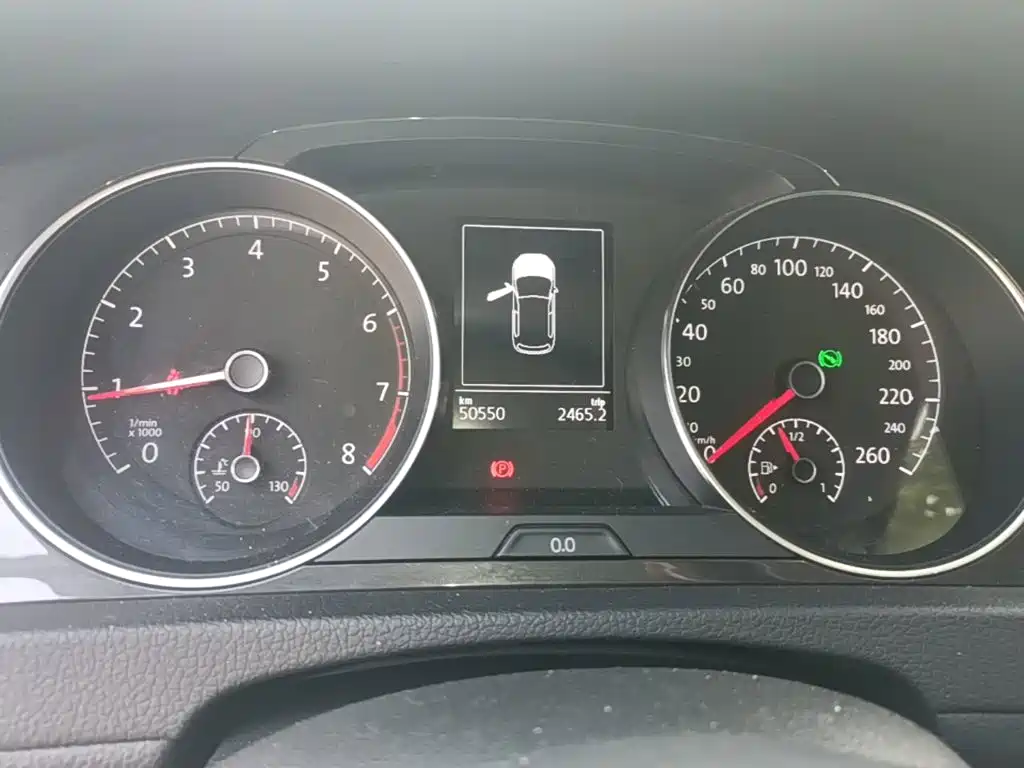 Volkswagen Golf — миниатюра 12