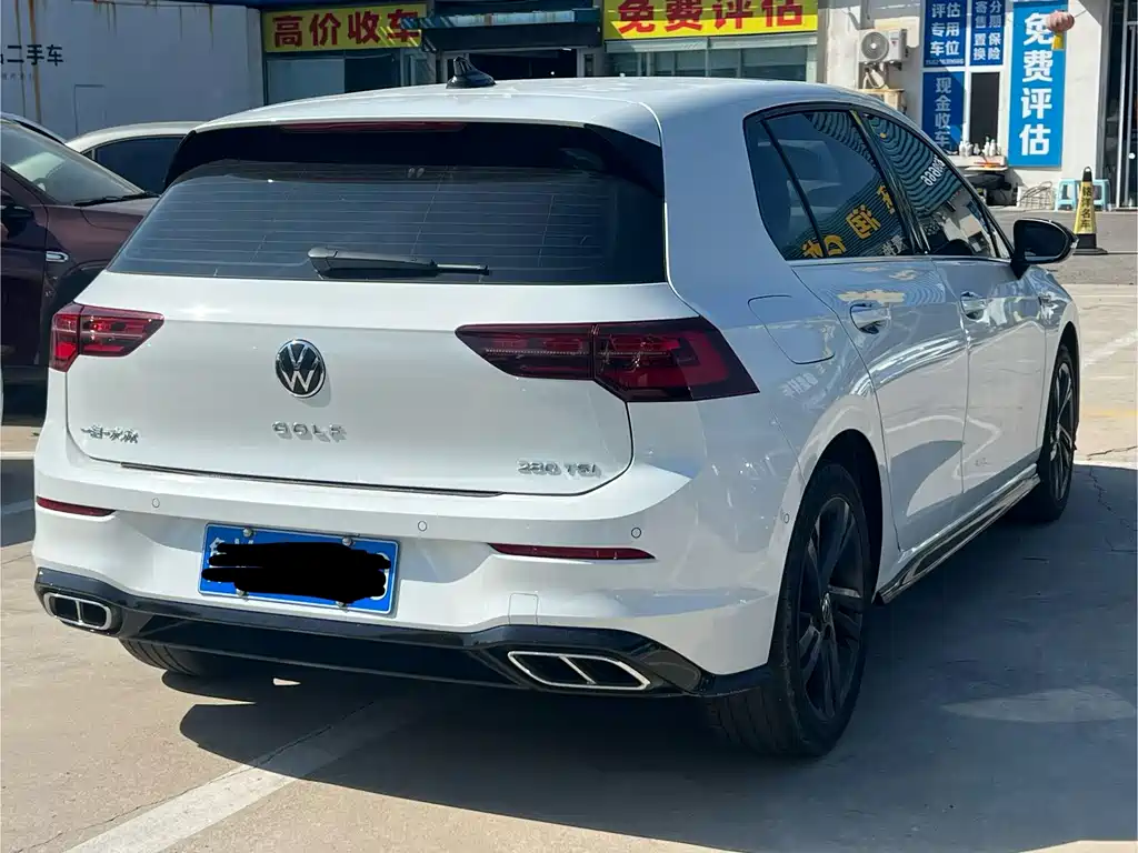 Volkswagen Golf — миниатюра 4