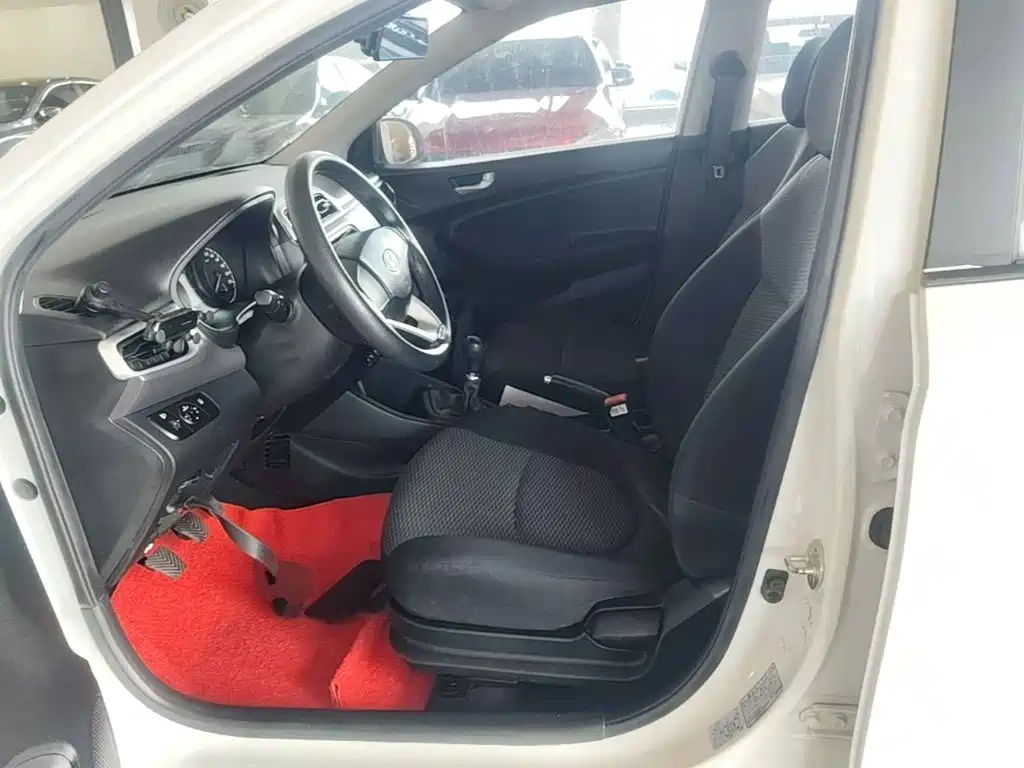 Hyundai Verna — миниатюра 15