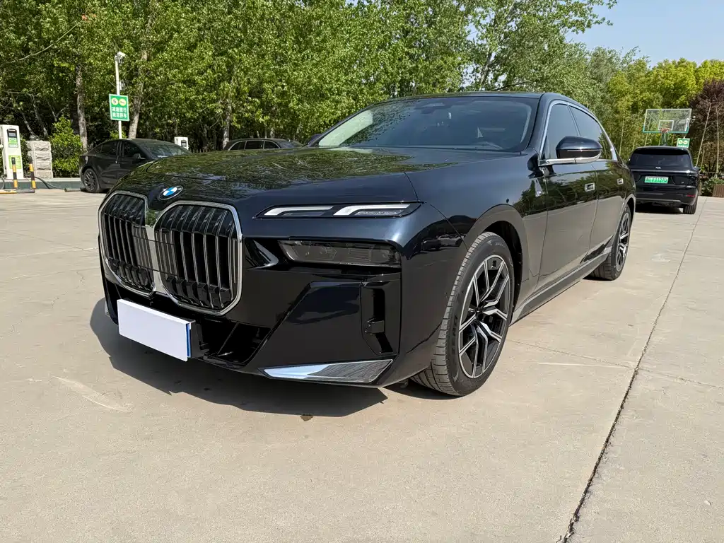 BMW 7 Series 2023