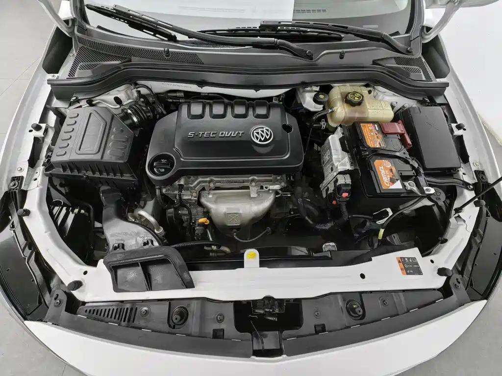 Buick Excelle — миниатюра 6