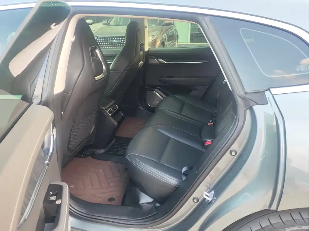 ZEEKR EXTREME KRYPTON 001