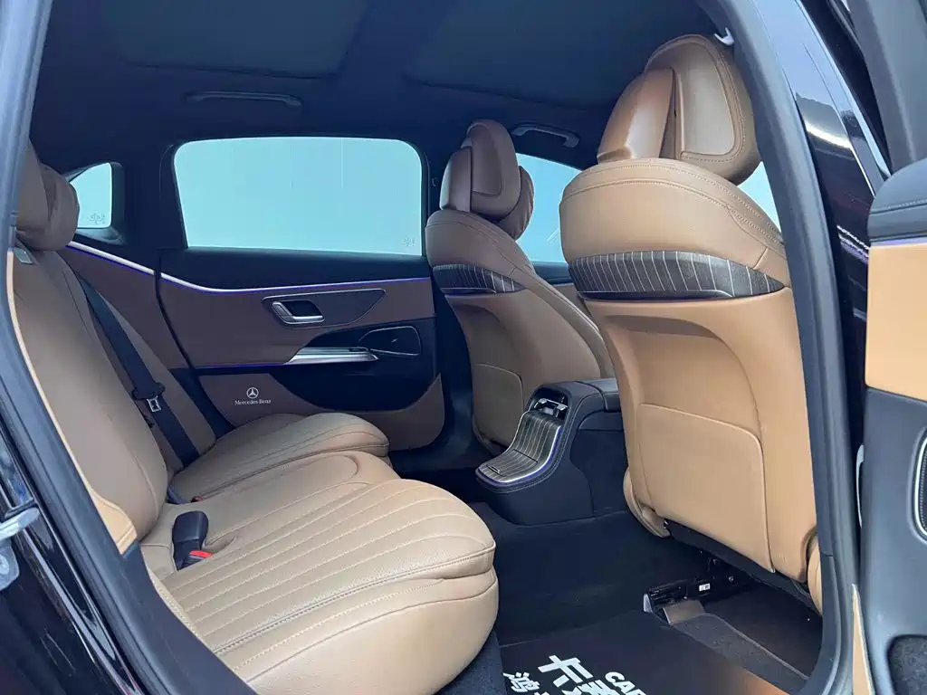Mercedes-Benz E-Class New Energy — миниатюра 18