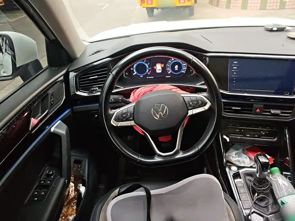 Volkswagen 探岳 GTE — миниатюра 11