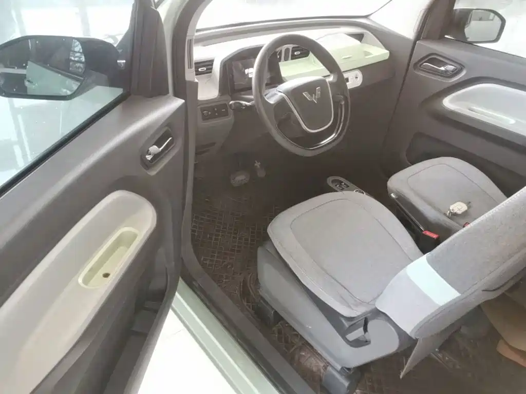 Wuling MINIEV — миниатюра 16
