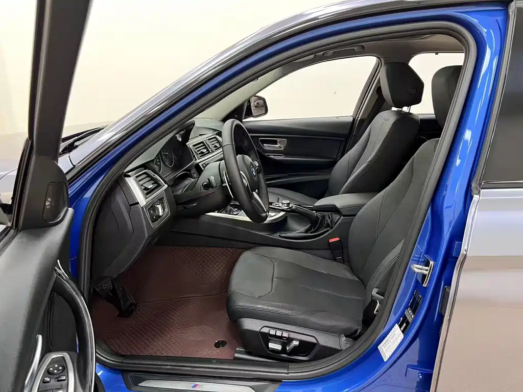 BMW 3 Series — миниатюра 7
