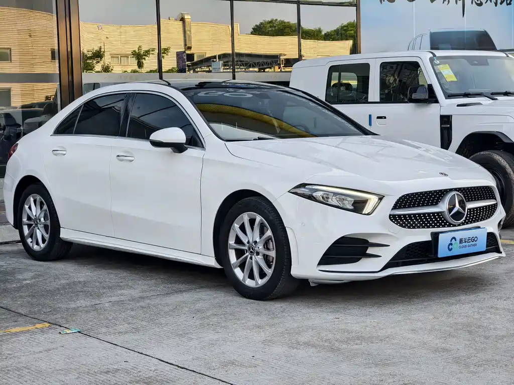 Mercedes-Benz A-Class — миниатюра 3