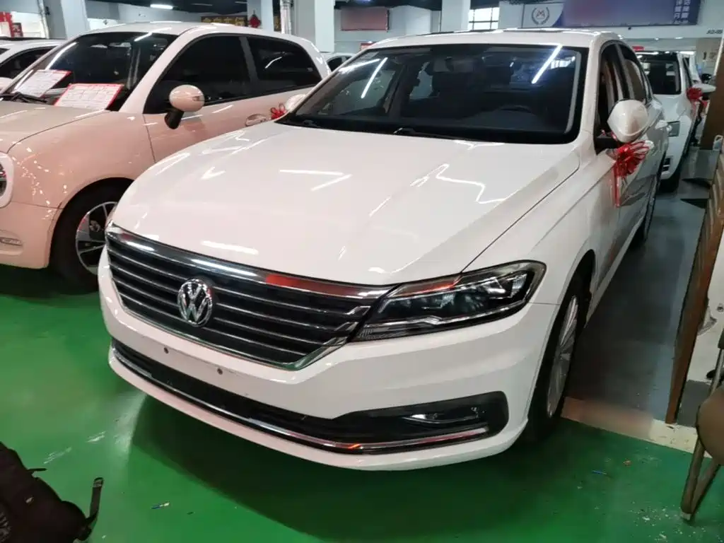 Volkswagen Lavida — миниатюра 2