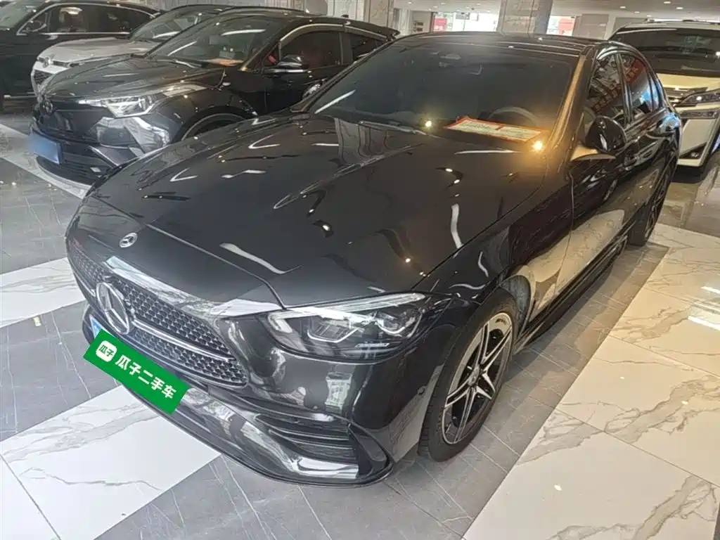 Mercedes-Benz C-Class 2024
