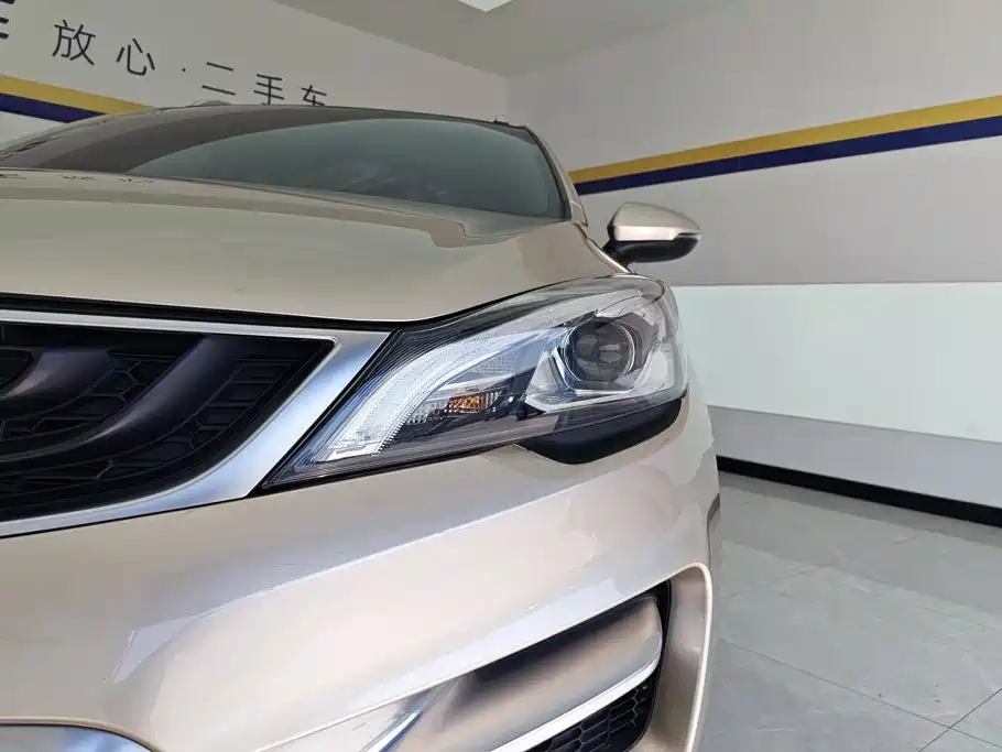 Geely Emgrand GS — миниатюра 5