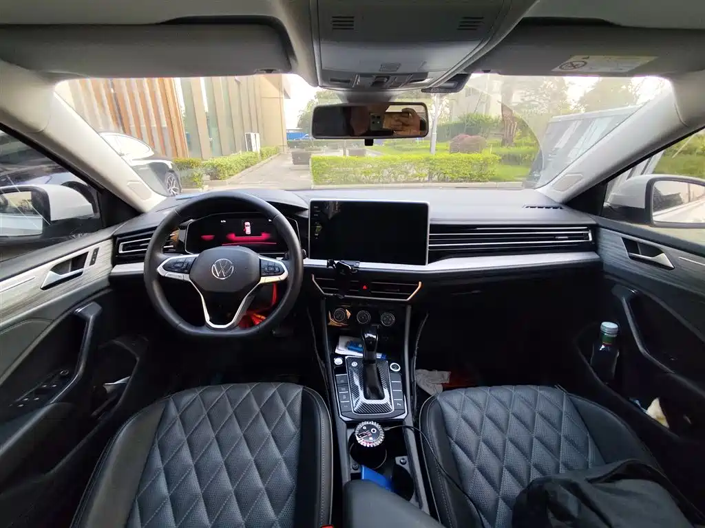 Volkswagen Sagitar — миниатюра 5