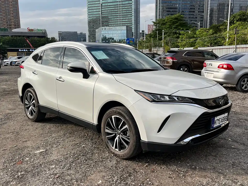 Toyota Harrier 2022 2.0L CVT Premium