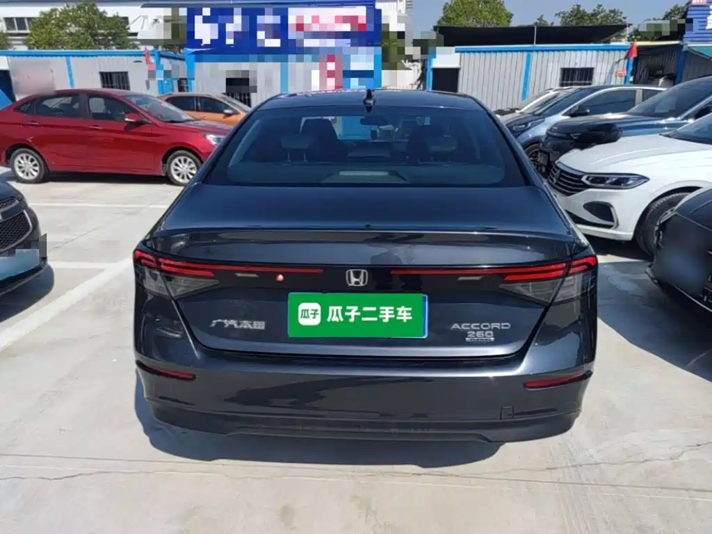 Honda Accord — миниатюра 6
