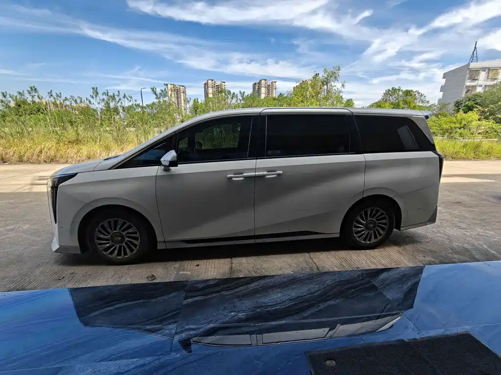 GAC Motor Trumpchi M8 — миниатюра 6