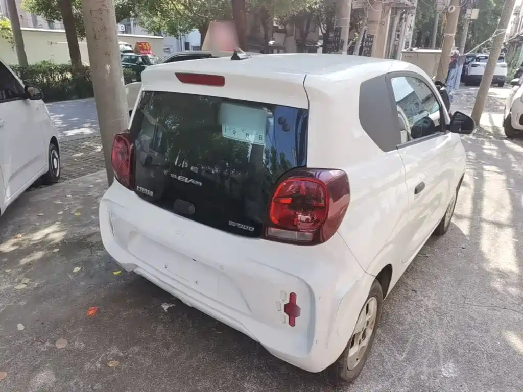 Roewe Clever — миниатюра 7