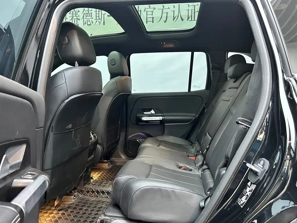 Mercedes-Benz EQB — миниатюра 9