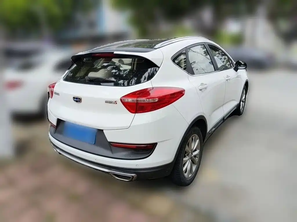 Geely Emgrand GS — миниатюра 4
