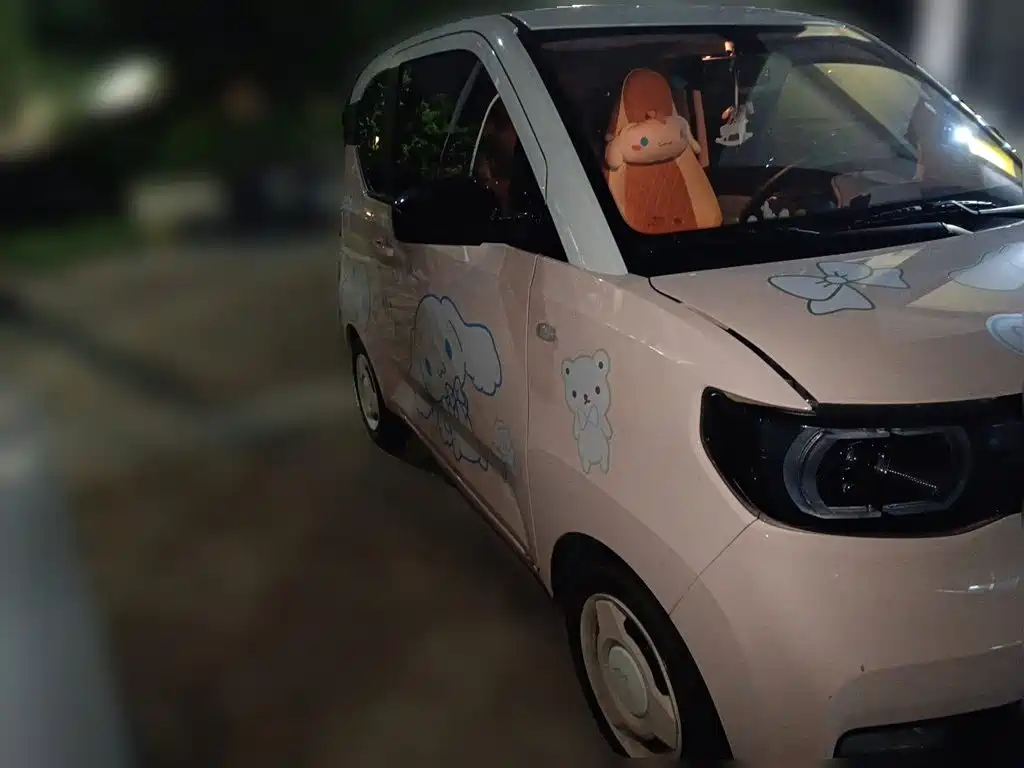 Wuling MINIEV — миниатюра 3