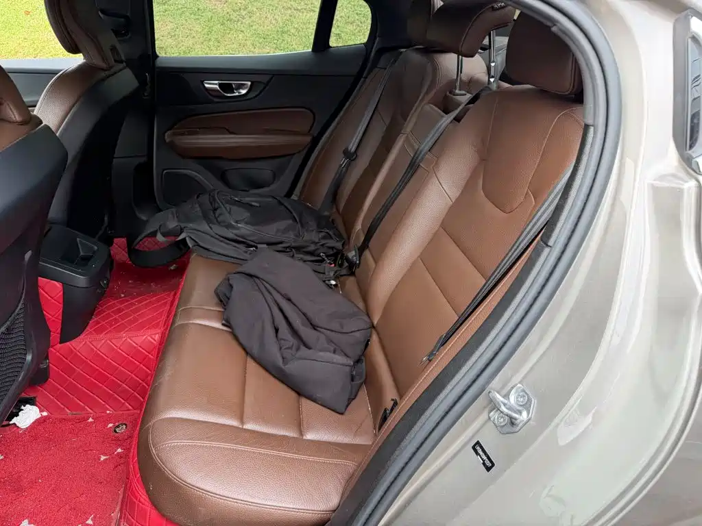 Volvo S60 — миниатюра 12