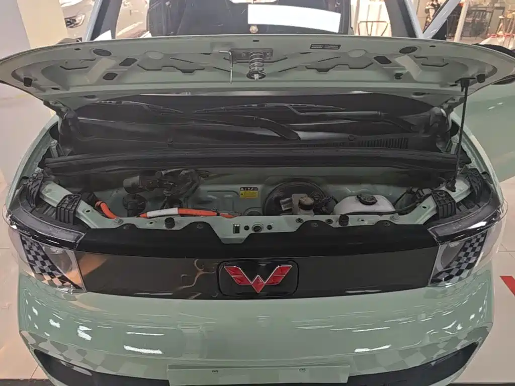 Wuling MINIEV — миниатюра 20
