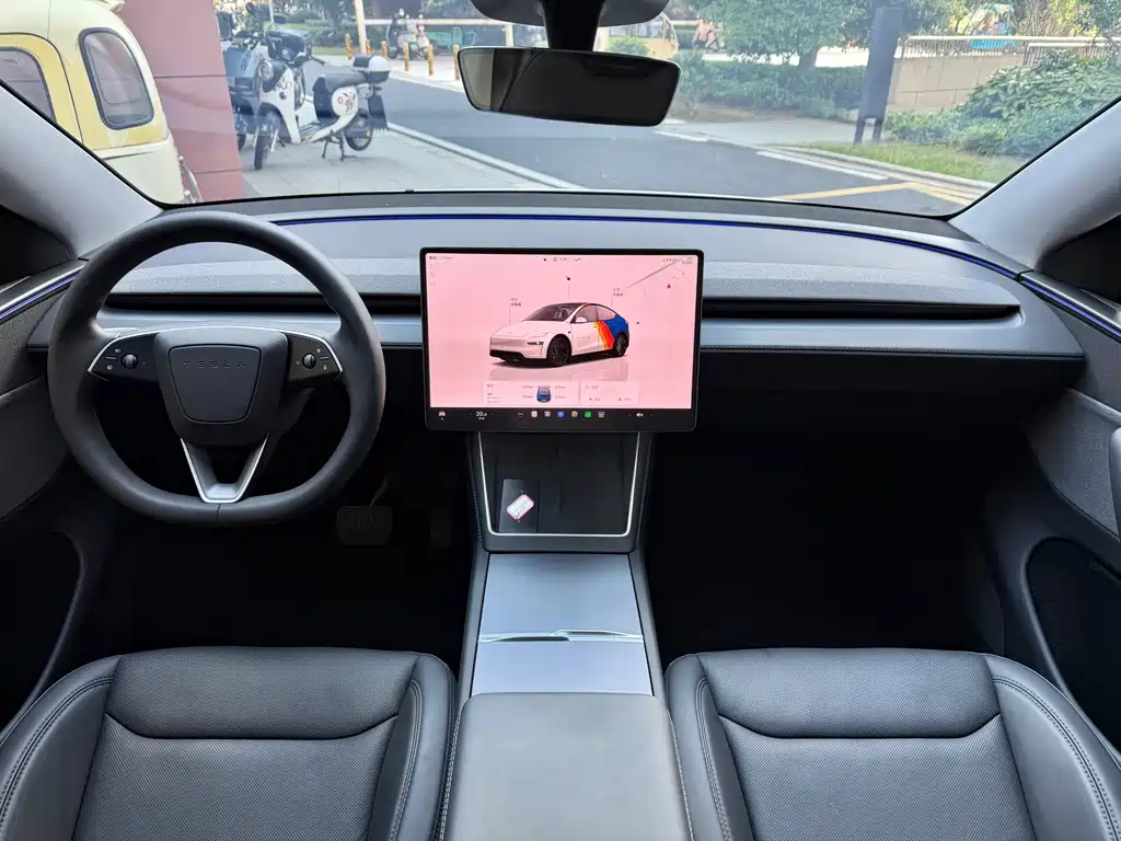 Tesla Model Y — фотографии объявления, Фото 5
