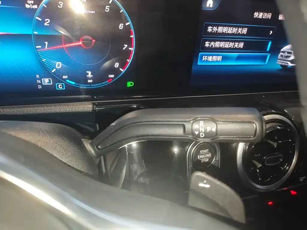 Mercedes-Benz GLA — миниатюра 14