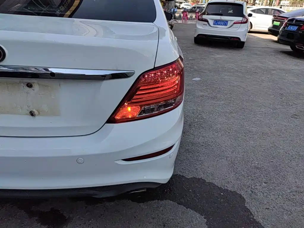 BYD Surui — миниатюра 8