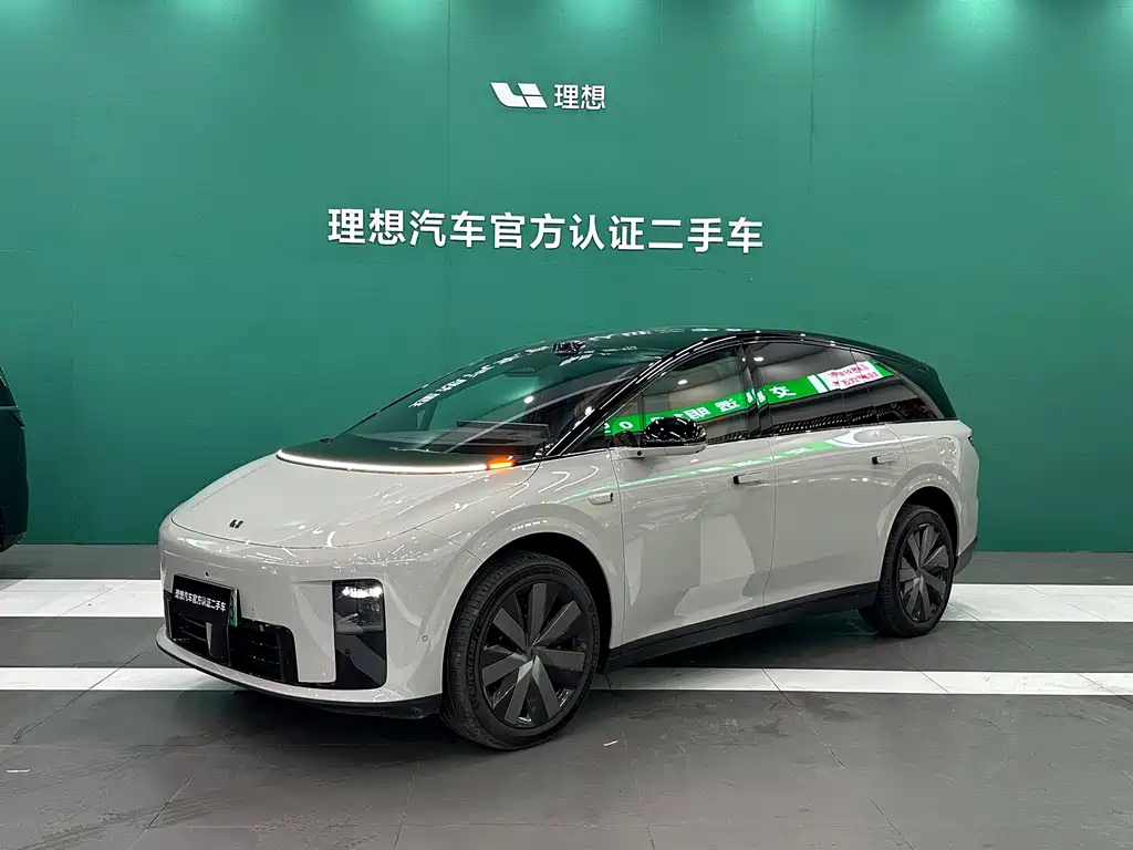 Li Auto 理想i8 2025