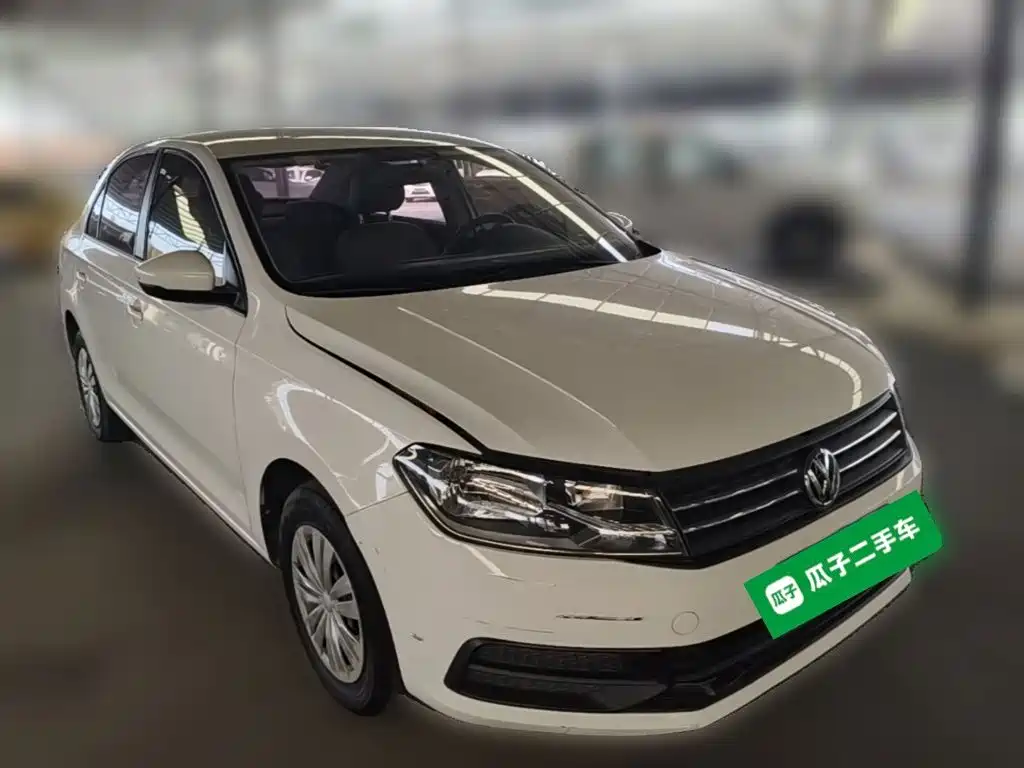 Volkswagen Santana — миниатюра 6