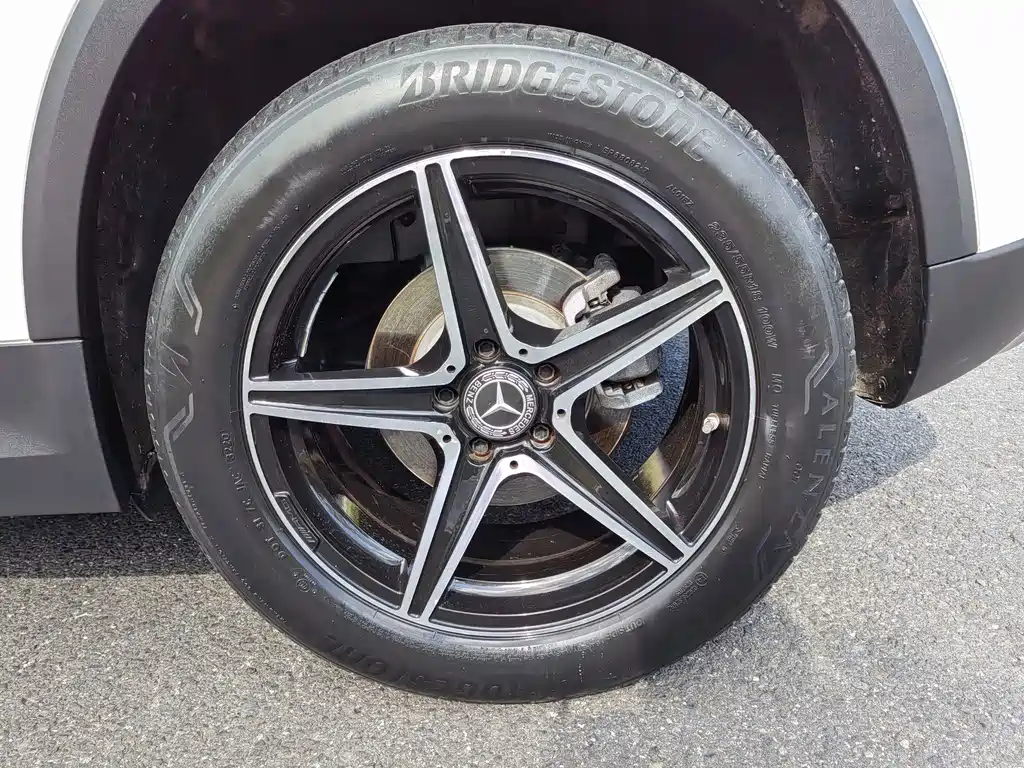 Mercedes-Benz GLA — миниатюра 9