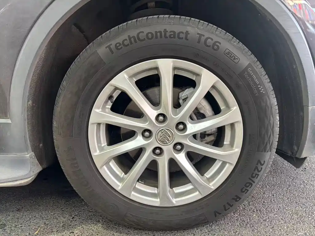 Buick Envision Plus — миниатюра 12