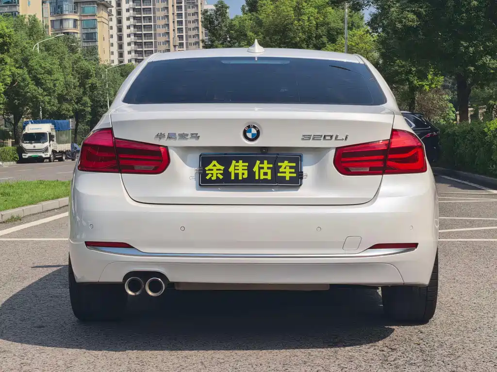 BMW 3 Series — миниатюра 15