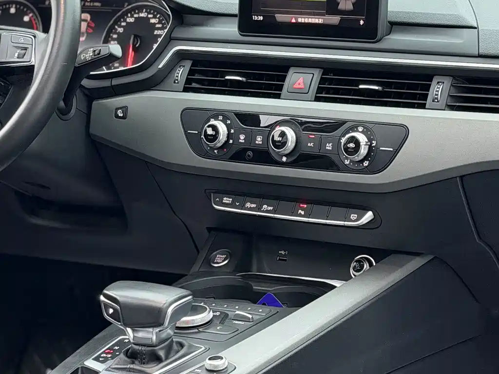 Audi A4L — миниатюра 8